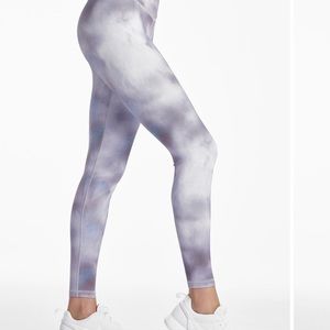 DYI Signature Tight Soft-dye Moonstone - Small